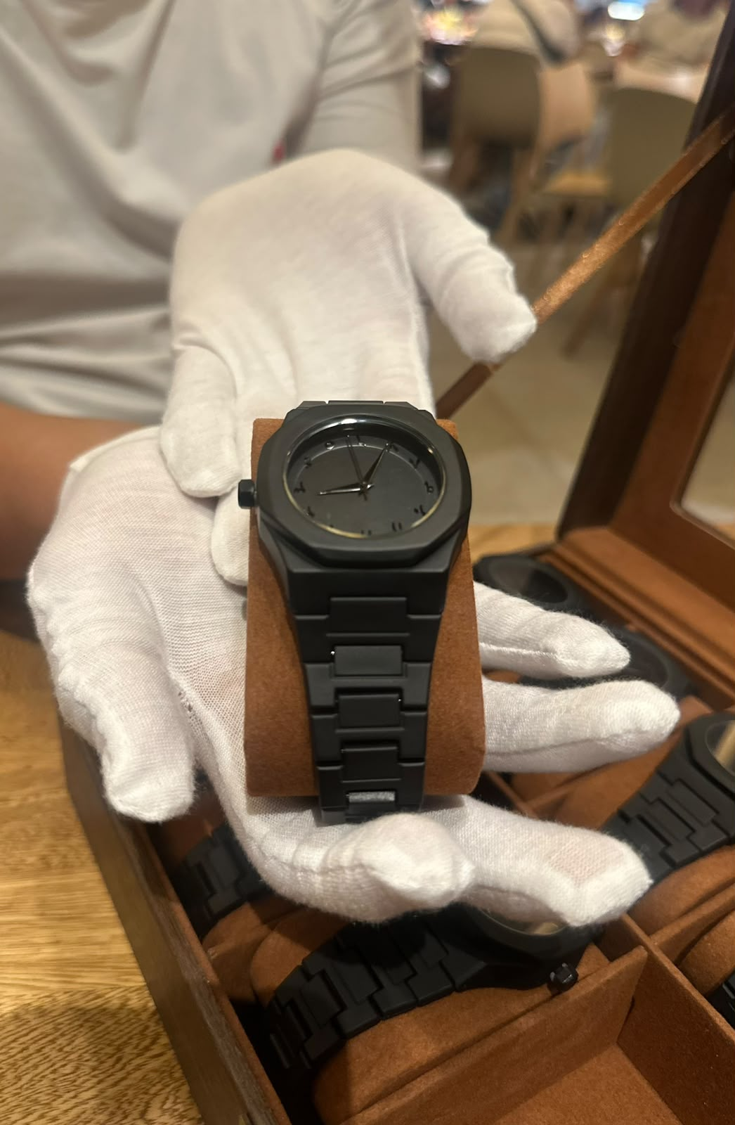 BLACK PHANTOM PREMIUM